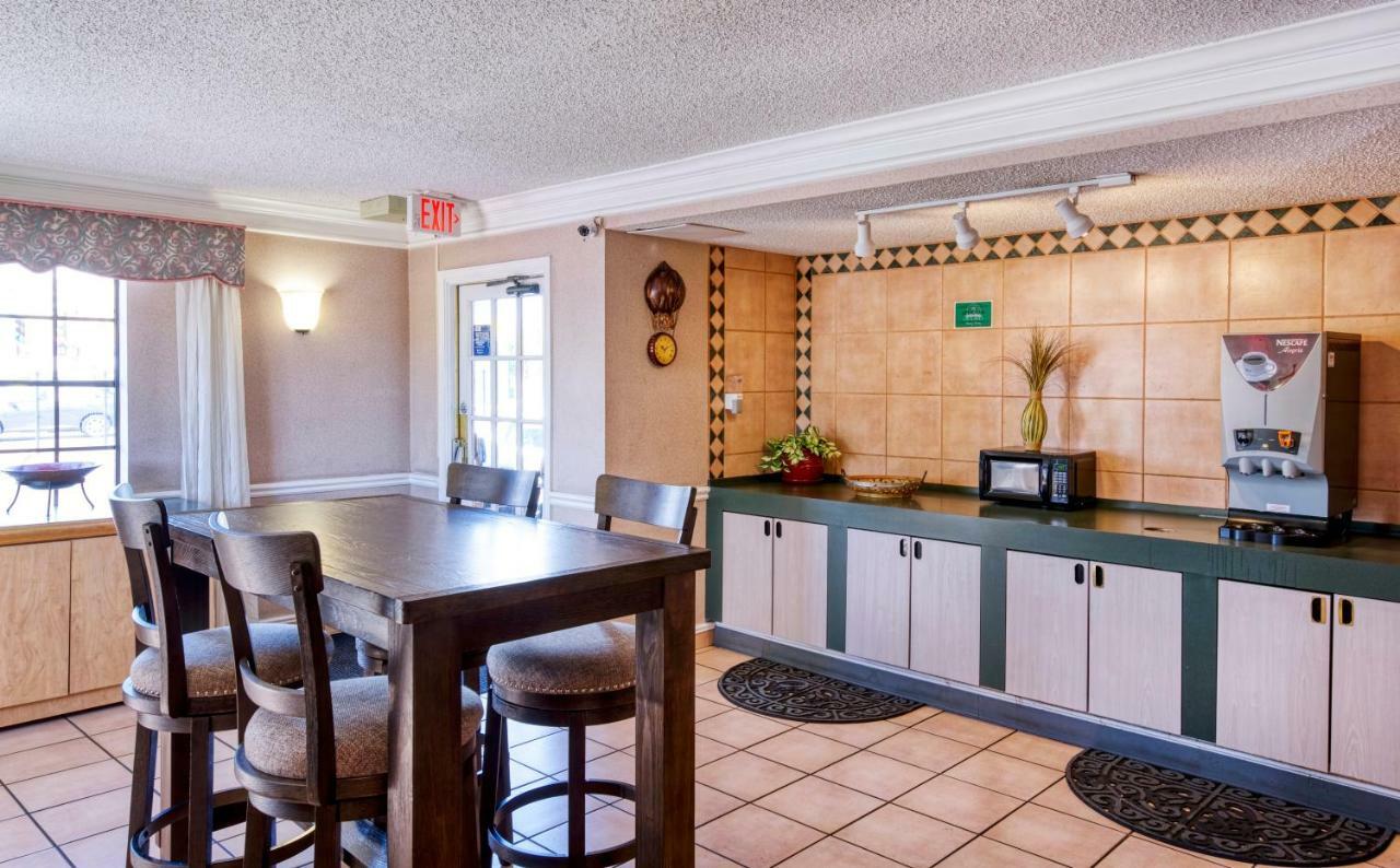 San Mateo Inn Albuquerque Extérieur photo